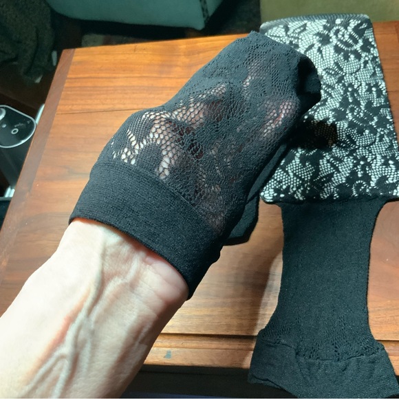 Hollowed out fishnet style knee or over the knee black fashion knee sock… - Picture 6 of 16